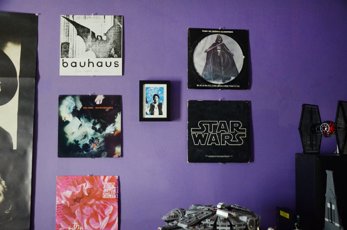 pantone χρωμα της χρονιας υπεριώδες