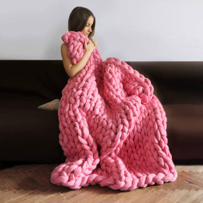 κουβερτα με χονδρη πλεξη κεντρικη