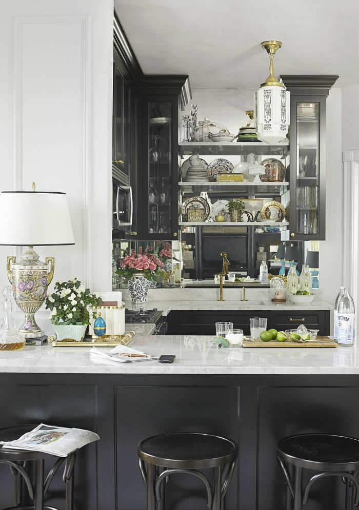 μαυρο της γλυκοριζας