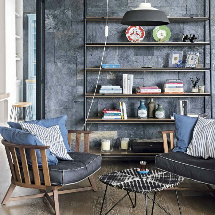 υποστηριξε το σαλονακι με φωτισμο