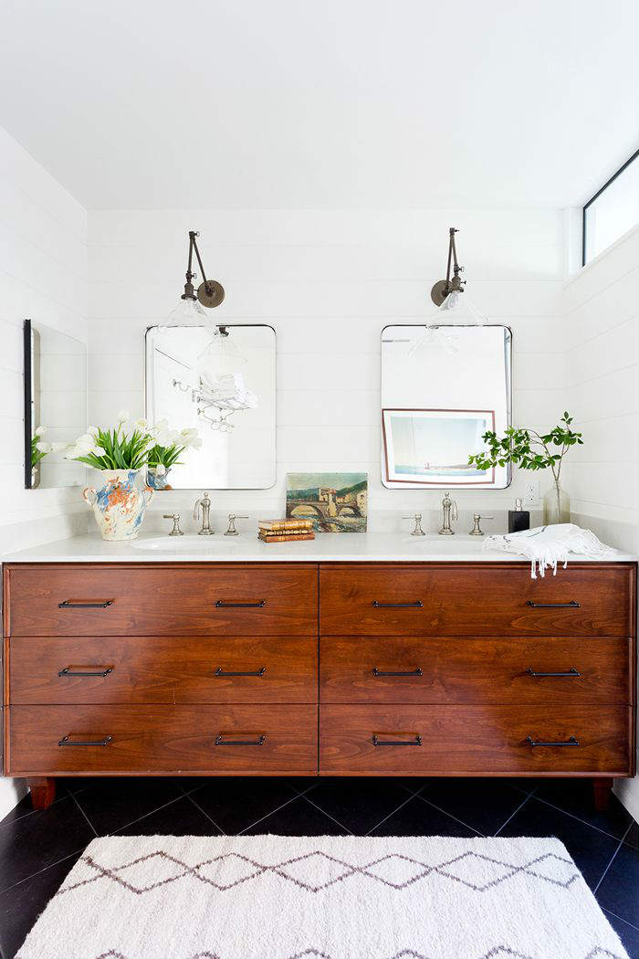 μαυρα πλακακια ρομβοι