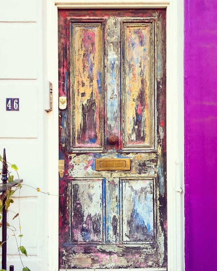 μοναδικη πορτα