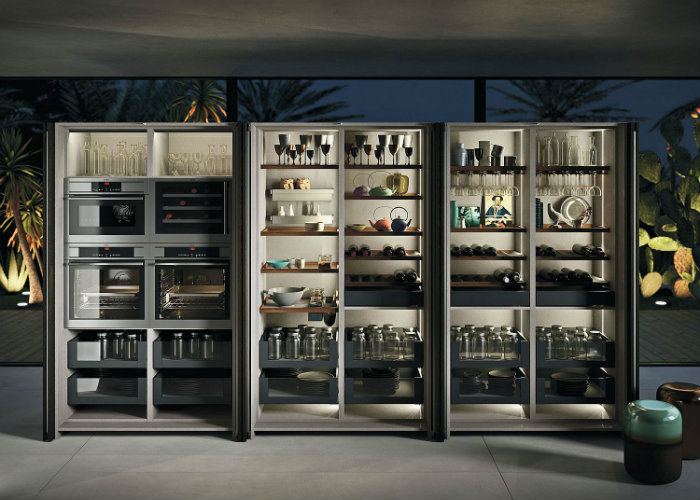 εκπληκτικη βιτρινα