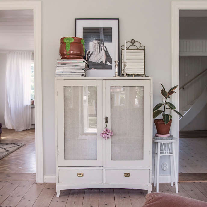 βιτρινα επιπλο σαλονιου λευκο vintage retro