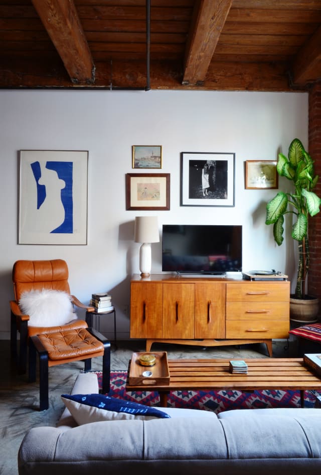 λευκος τοιχος βαψιμο χρωμα