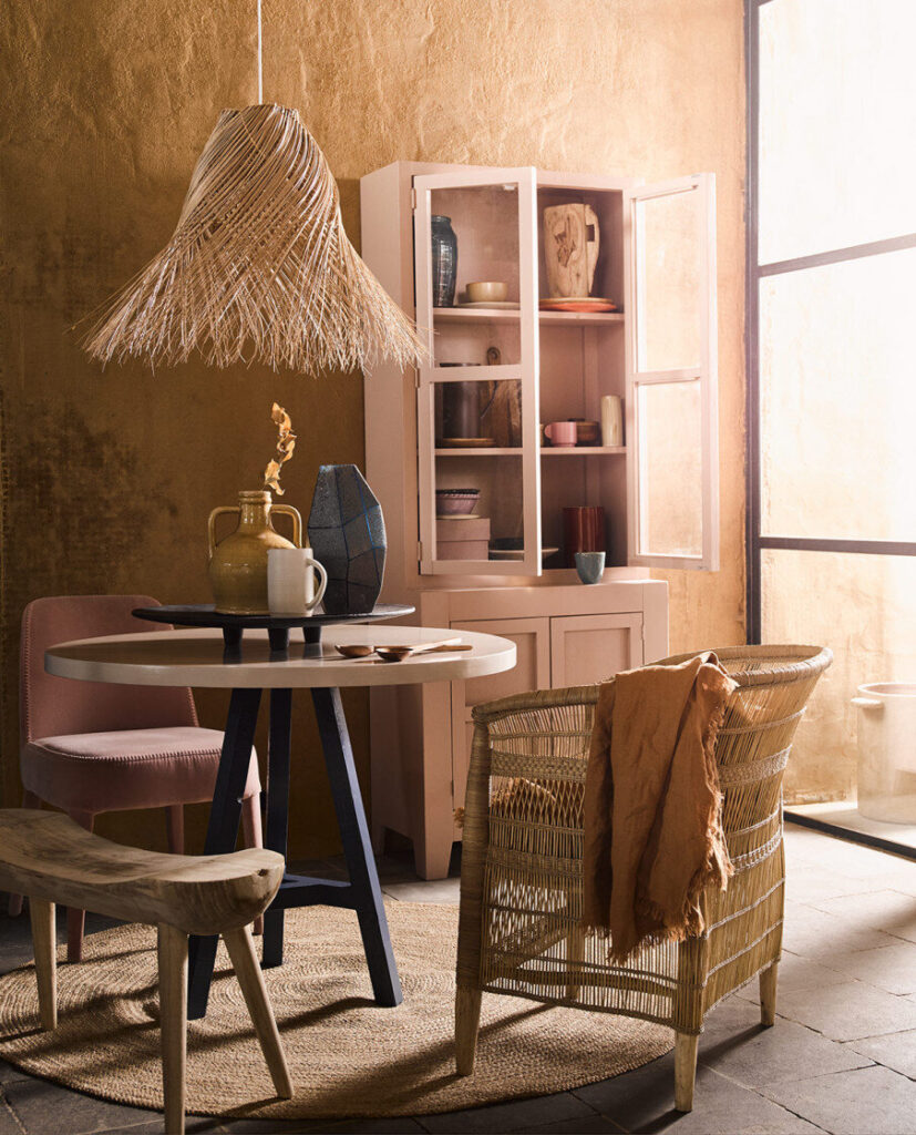 βαψιμο σπιτιου σαλονιου 2021 χρωμα χρωματα τοιχου ροζ θερμα χρωματα ιδεες φωτογραφιες εμπνευση τραπεζαρια ουδετερα γηινα χρωματα τραπεζαρια