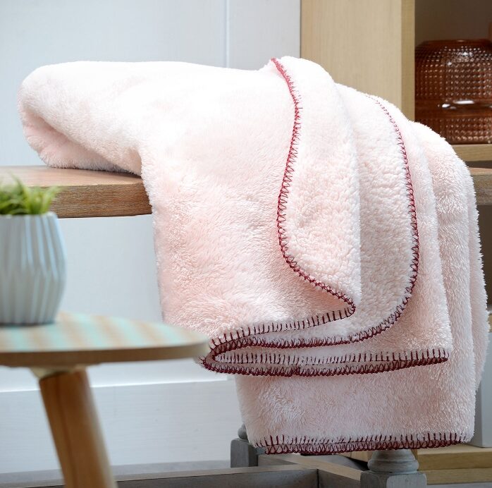 Κουβερτα καναπε φλισ