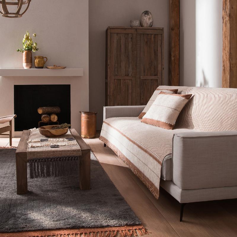 διακοσμηση εσωτερικων χωρων σαλονι 2022 2021 ιδεες φωτογραφιες τασεις χειμωνας χριστουγεννα χειμωνιατικη διακοσμηση ρουστικ rustic σαλονι μπεζ καφε