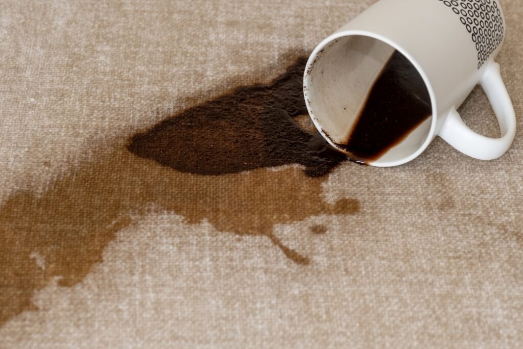 λεκες καφες καθαρισμος πλυσιμο υφασμα