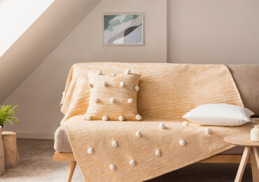 Διακοσμητικό Ριχτάρι (135x180) Gofis Home Poms Mustard 555/10