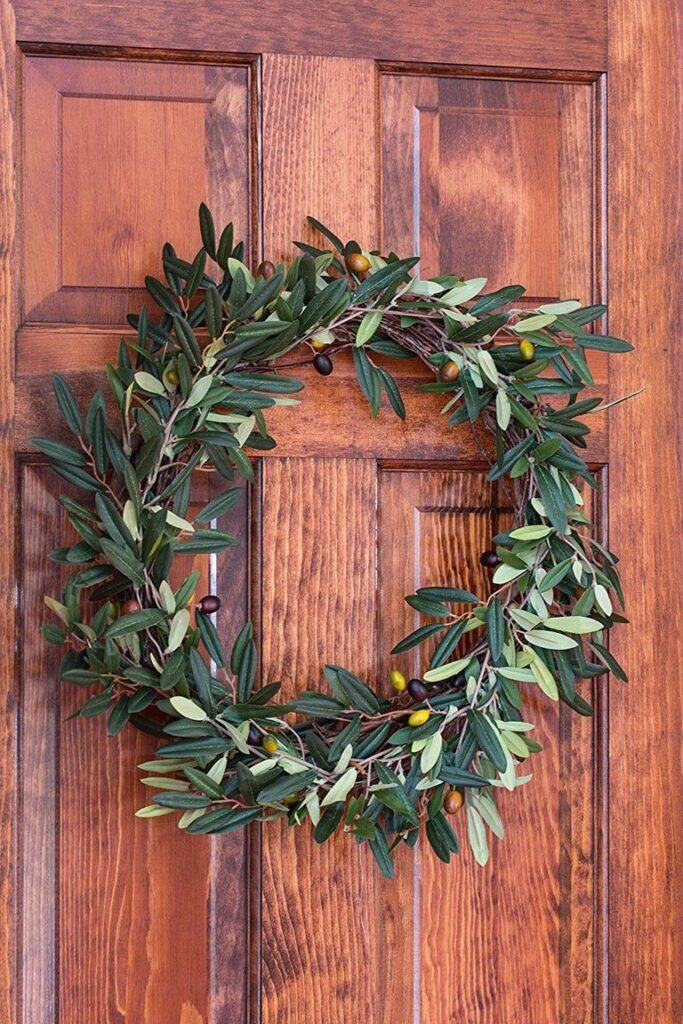 στεφανι πορτας εισοδου διακοσμητικο λουλουδια ανοιξιατικο εξωπορτας πρωτομαγια πρωτομαγιατικο λουλουδια μαγιατικο κλαδια ελιας