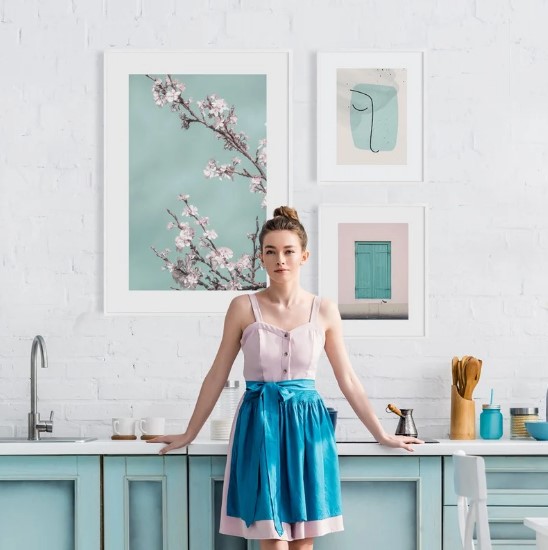 gallery wall sticky poster ποστερ ανοιξη ανοιξιατικη διακοσμηση ιδεες φωτογραφιες