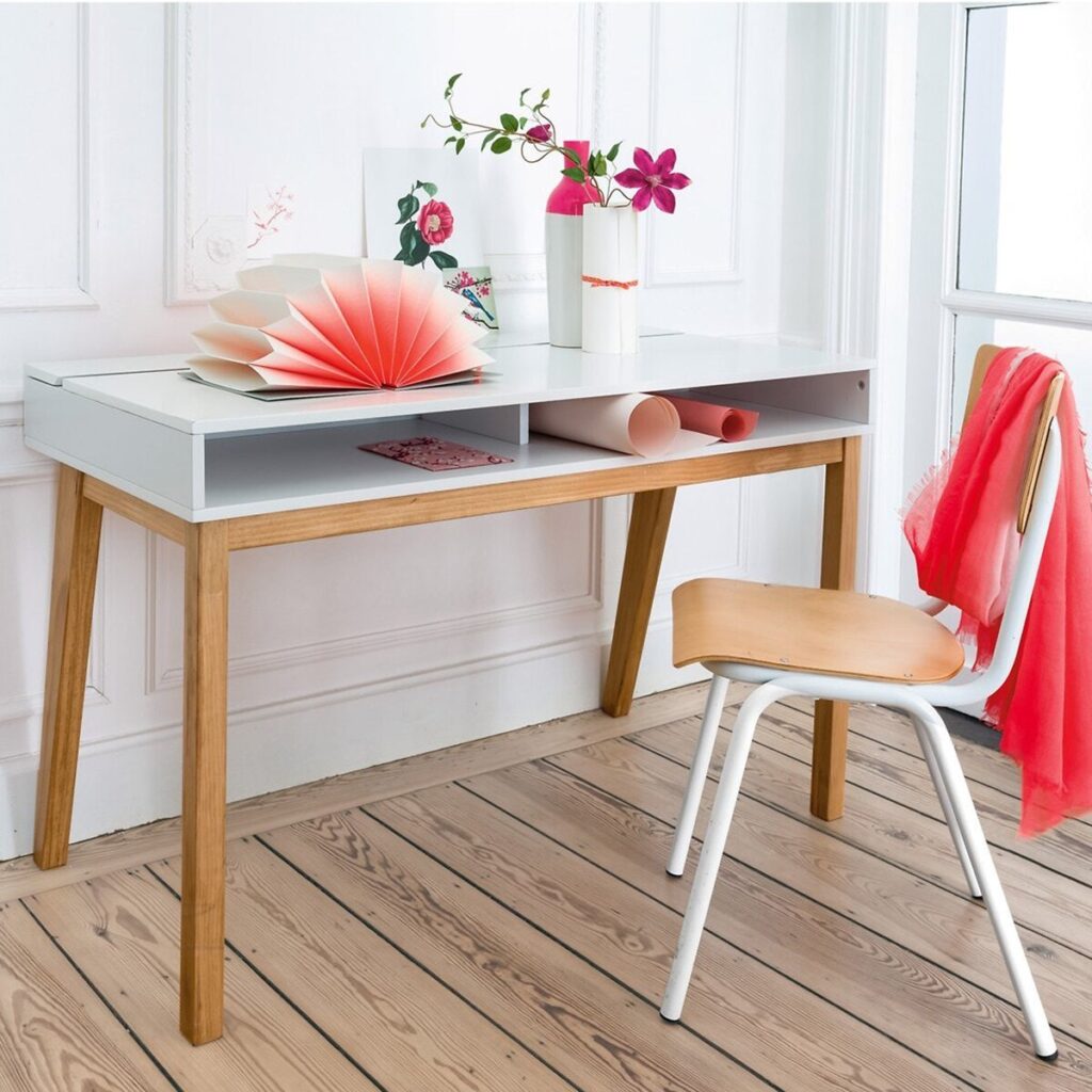 μικρο γραφειο μασιφ λευκο