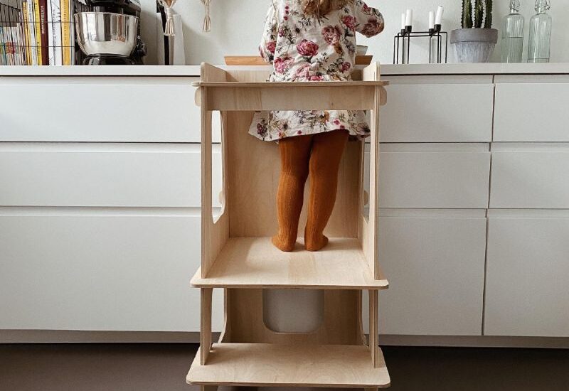Πύργος εκμάθησης Montessori: Τι πρέπει να προσέξεις πριν αγοράσεις και από ποια ηλικία προτείνεται!