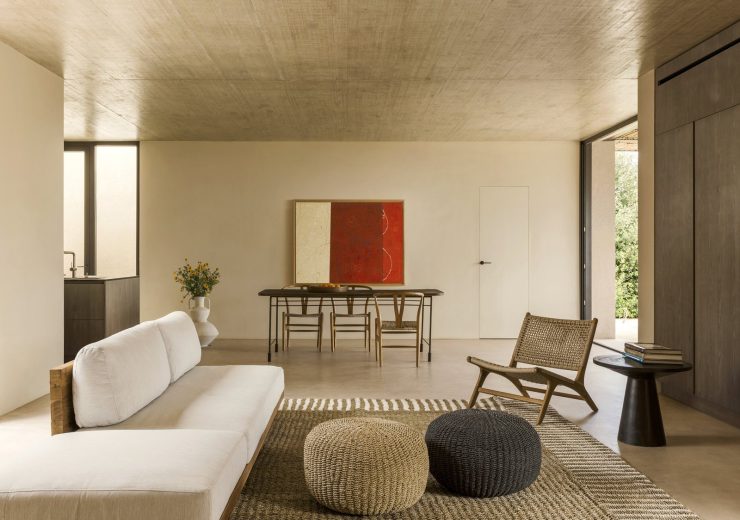 Ένα σπίτι-λαβύρινθος στη Σικελία: το Patio House των Solum με τις πέντε αυλές